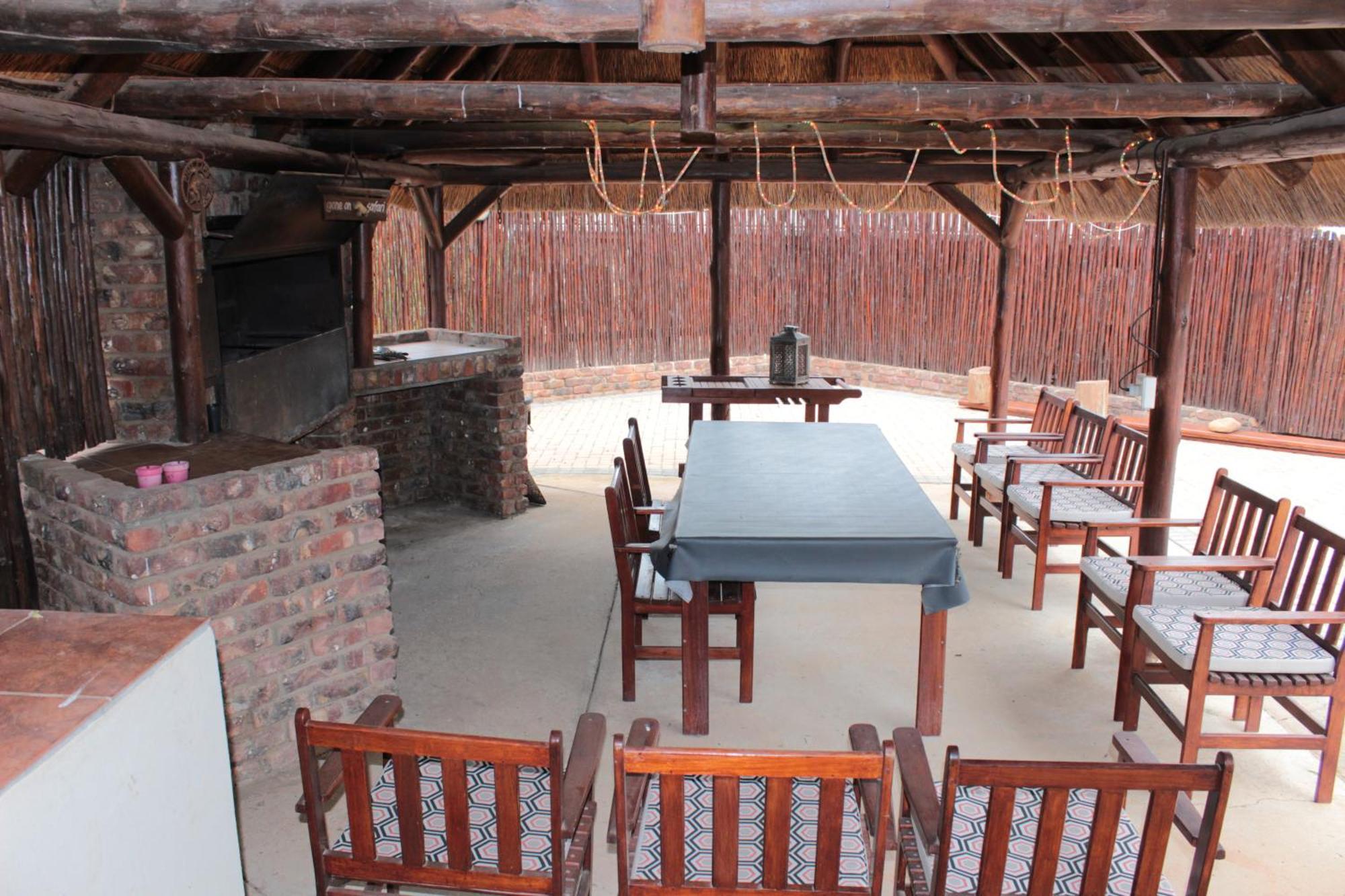 Valley Bushveld Country Lodge Аддо Экстерьер фото