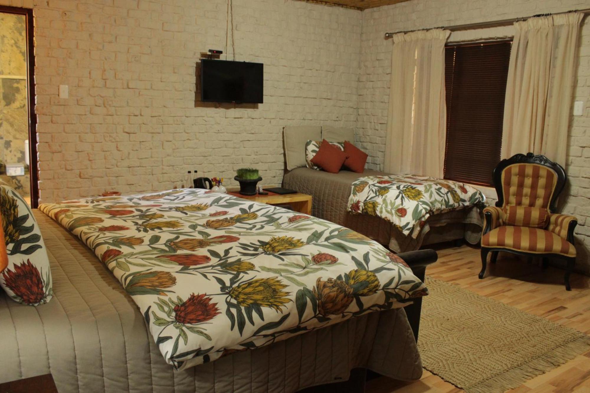 Valley Bushveld Country Lodge Аддо Экстерьер фото